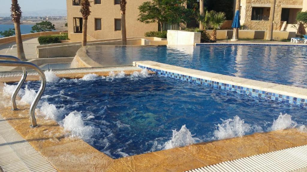 Spacious Apartments With Sea View At Samarah Resort Sweimeh Exterior photo