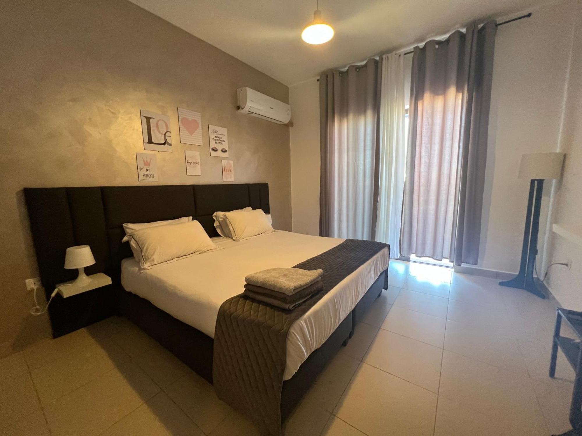 Spacious Apartments With Sea View At Samarah Resort Sweimeh Exterior photo