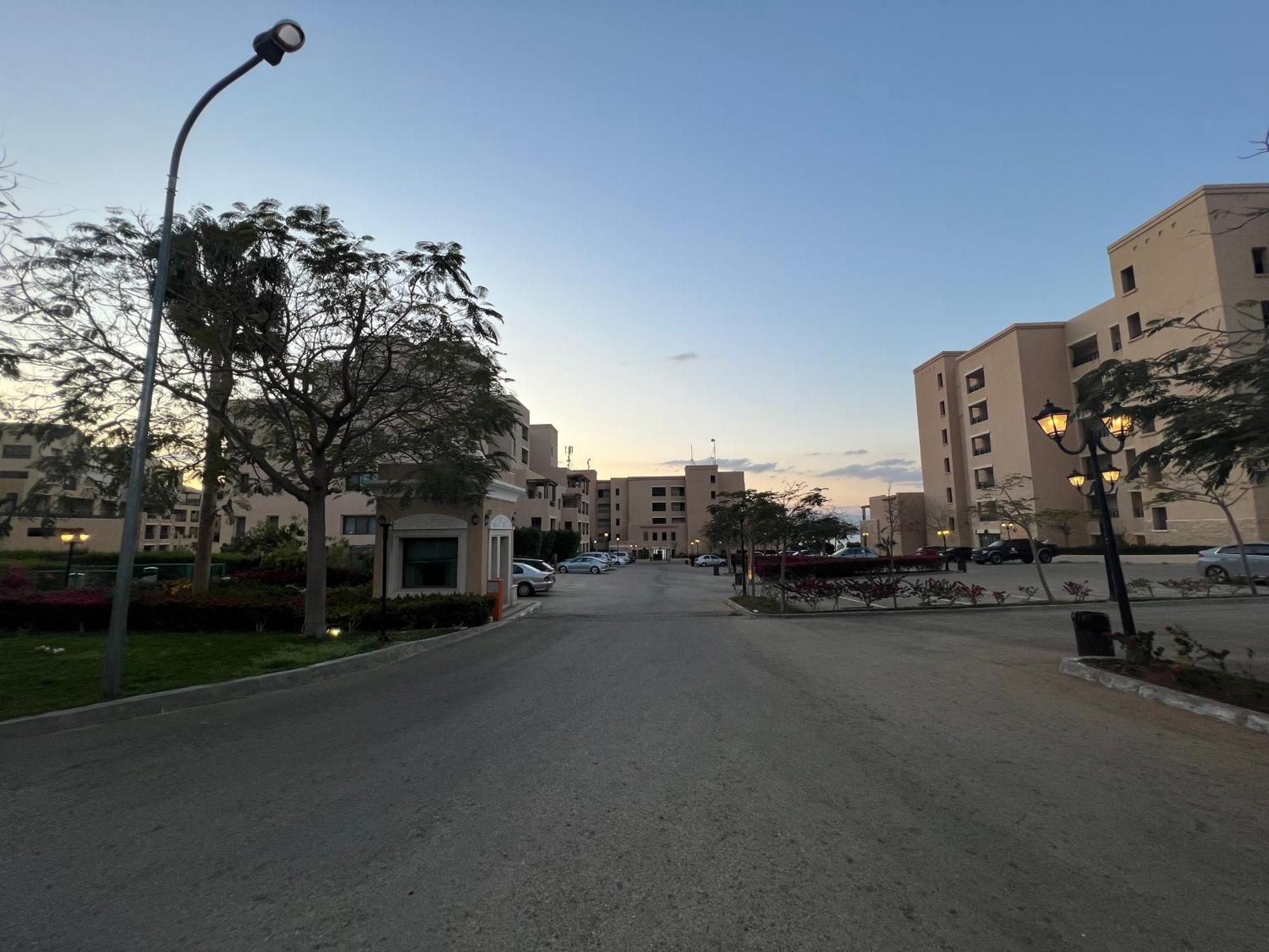 Spacious Apartments With Sea View At Samarah Resort Sweimeh Exterior photo